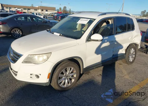 2009 Volkswagen Tiguan Se/Sel from USA, damaged, VIN WVGBV75N89W001846